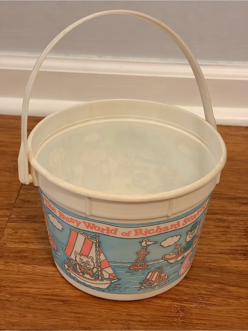Chick-Fil-A Busy World of Richard Scarry 1993 Vintage Meal Bucket Pail 90s Kid